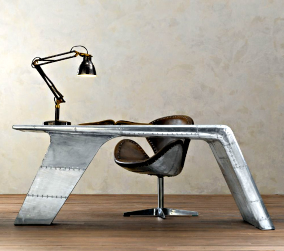 aviator-desk