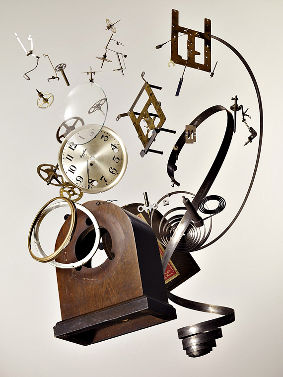 Apart_WindUpClock