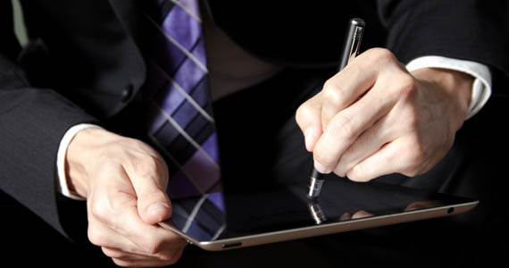 Griffin-Stylus-Pen-Laser-Pointer