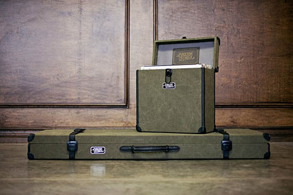Brixton-x-Fender-Guitar-Record-Case