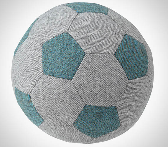 Muji-Indoor-Football