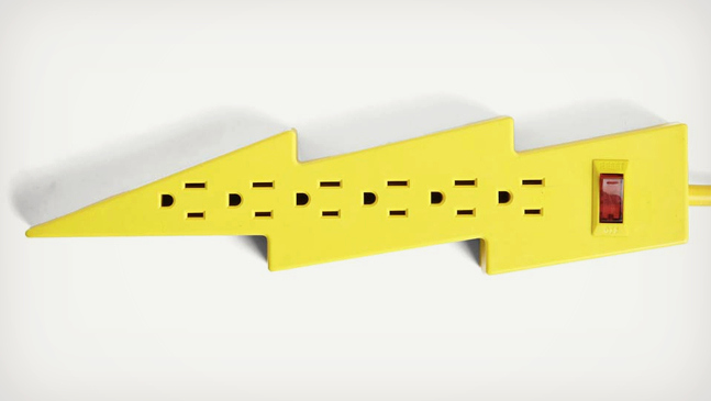 Lightning-Bolt-Power-Strip