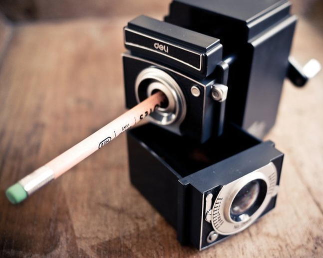 Vintage-Camera-Pencil-Sharpener
