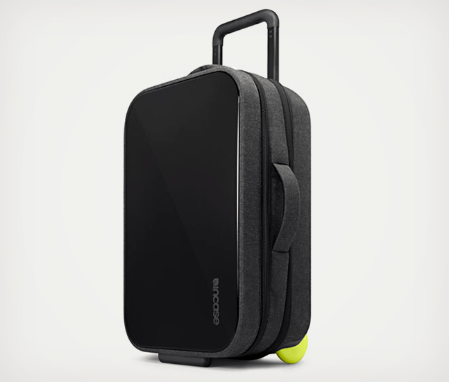 Incase-EO-Travel-Collection-Hardshell-Roller-1