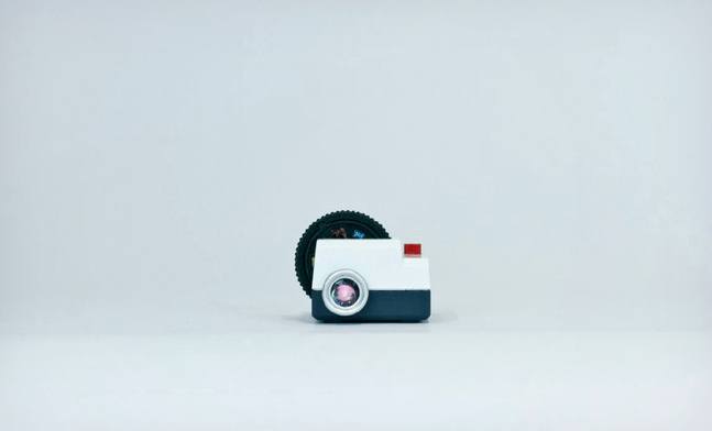 Alt Image