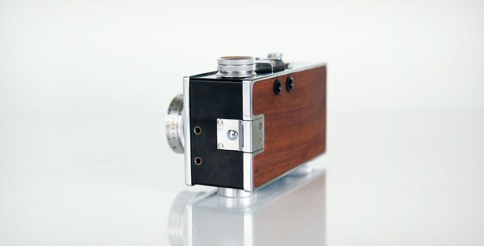 Alt Image