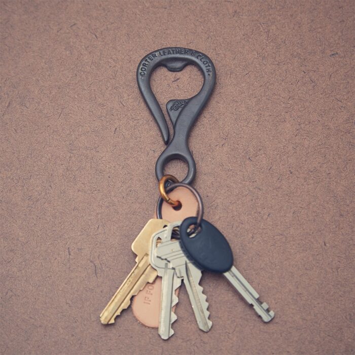 corter-bottlehook-black-04