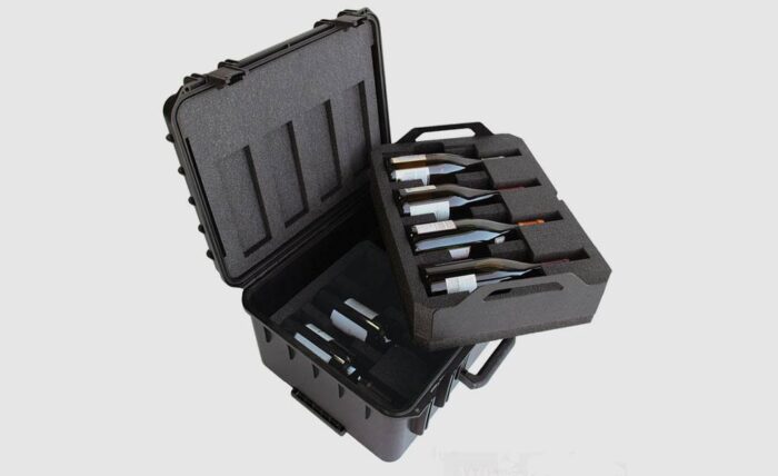The WineCruzer Is a Piece of Heavy-Duty Luggage For Your Bottles