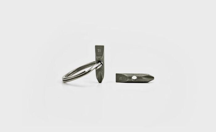 This EDC Screwdriver Weighs Less than a Key