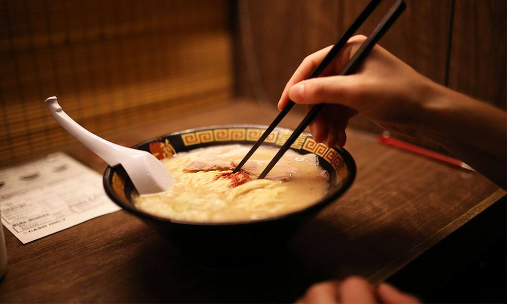 Alt Image