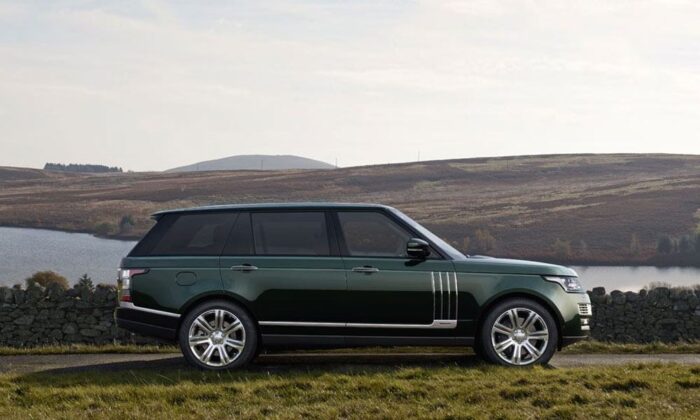 Range Rover Holland & Holland Edition Has Built-In Gun Case