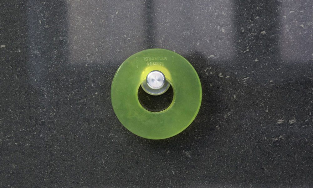Alt Image