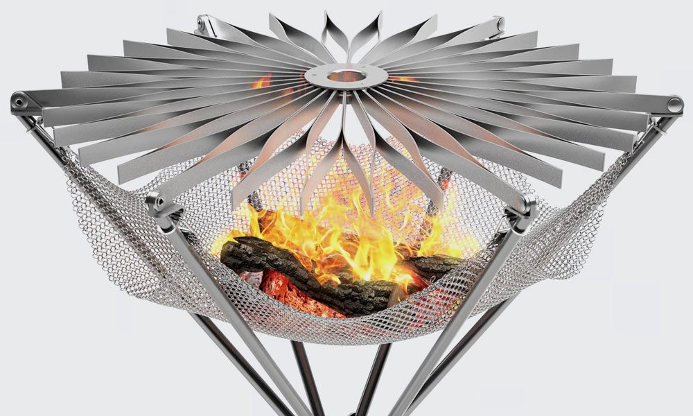 The Grillo BBQ Is Lightweight and Portable