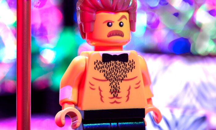 8 LEGO Sets for Grown Men