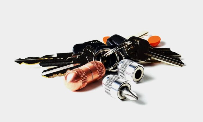 Key-Bit Is a Keychain Hex Bit