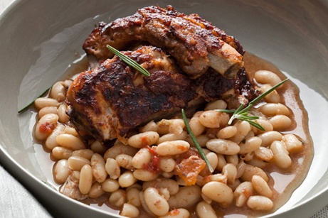 Slow Cooker Glazed Pork Ribs with White Beans