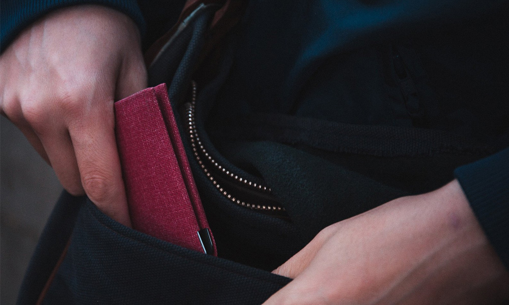 10 Unique Wallets Not Made of Leather