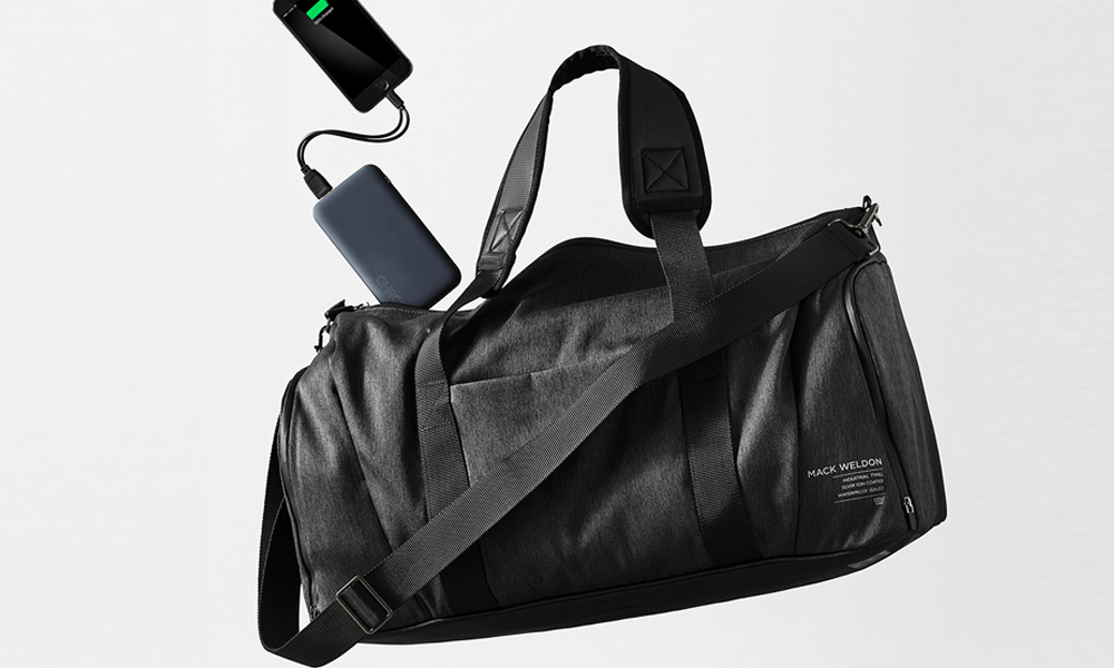 Mack Weldon’s Ion Weekender Will Get You Everywhere You Need to Be in Style