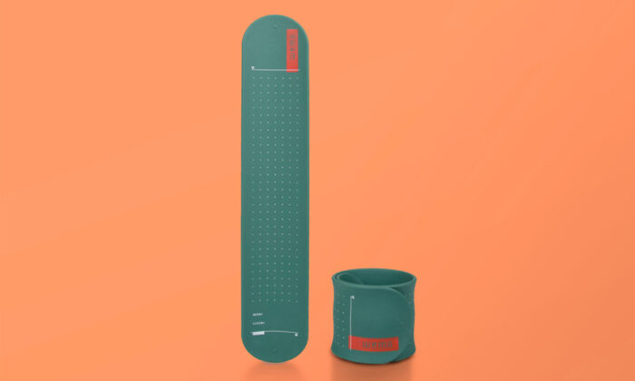 Wemo Is a Slap Bracelet for Notes
