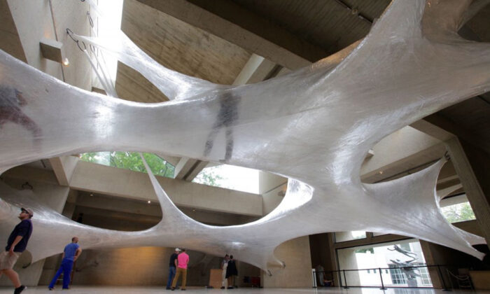 Numen-For-Use-Makes-Tape-Sculptures-You-Can-Climb-Through-1