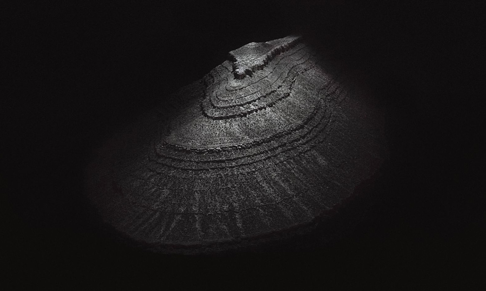 Alt Image