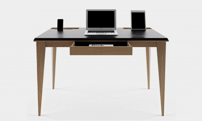 OLLY Desk