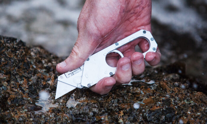 The Maker Utility Knife