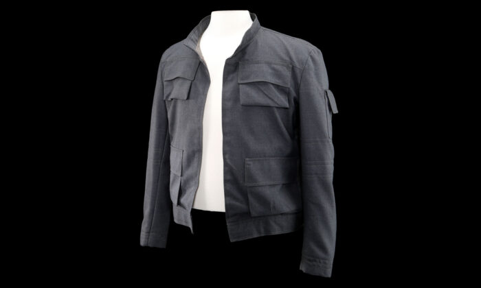 Own-Han-Solos-Jacket-from-The-Empire-Strikes-Back-1