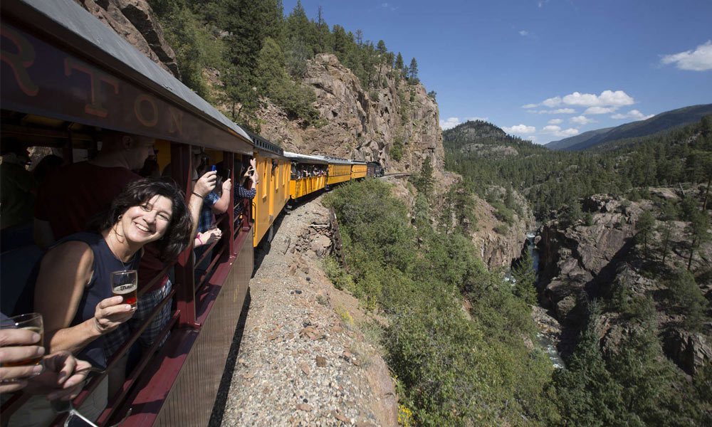 This Steam Locomotive Takes You on a Beer-Fueled Adventure