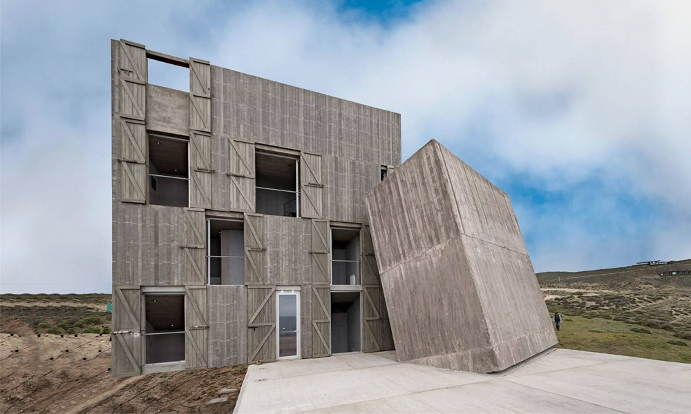 Aravena at Ochoalcubo Is a Stunning $1.5M Chilean Vacation
