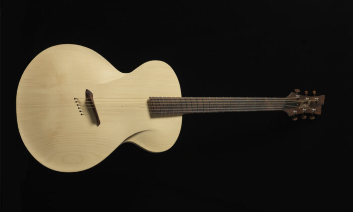 Maxwell Infinitum Acoustic Guitar