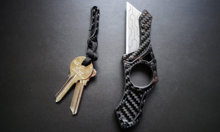 The Praetor Pocketblade Is a Better-Looking Utility Knife