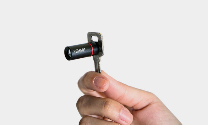 This EDC Flashlight Is Less Than an Inch Long