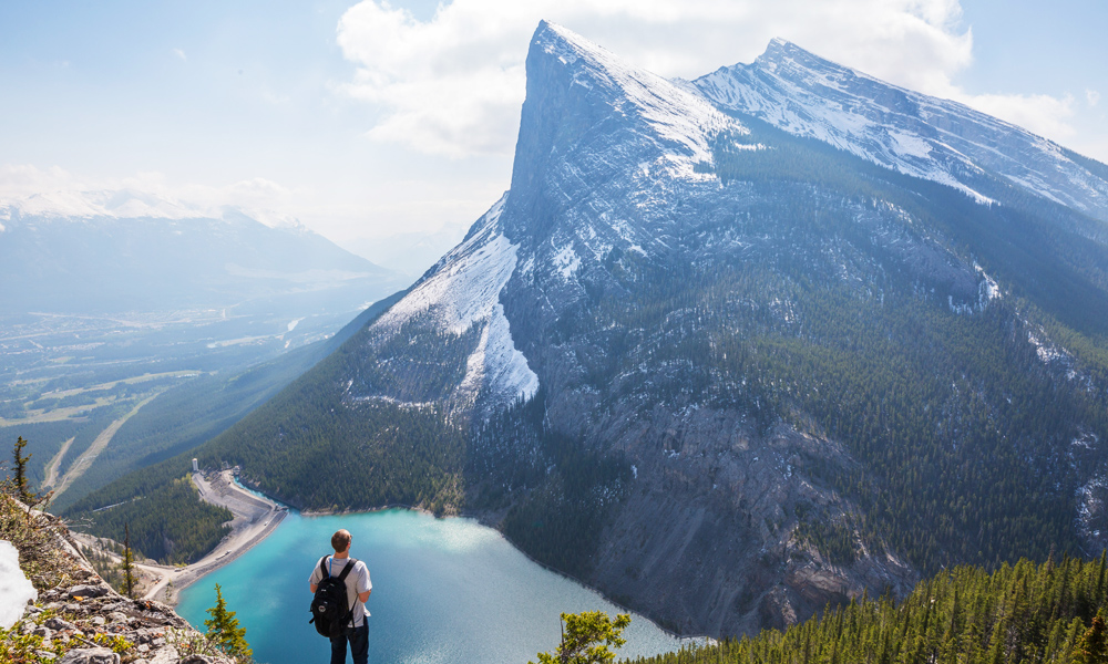 Airbnb Wants to Send You Around the World in 80 Days