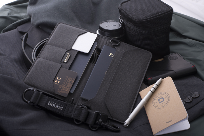 Dango’s P02 Pioneer Wallet Will Change the Way You Travel