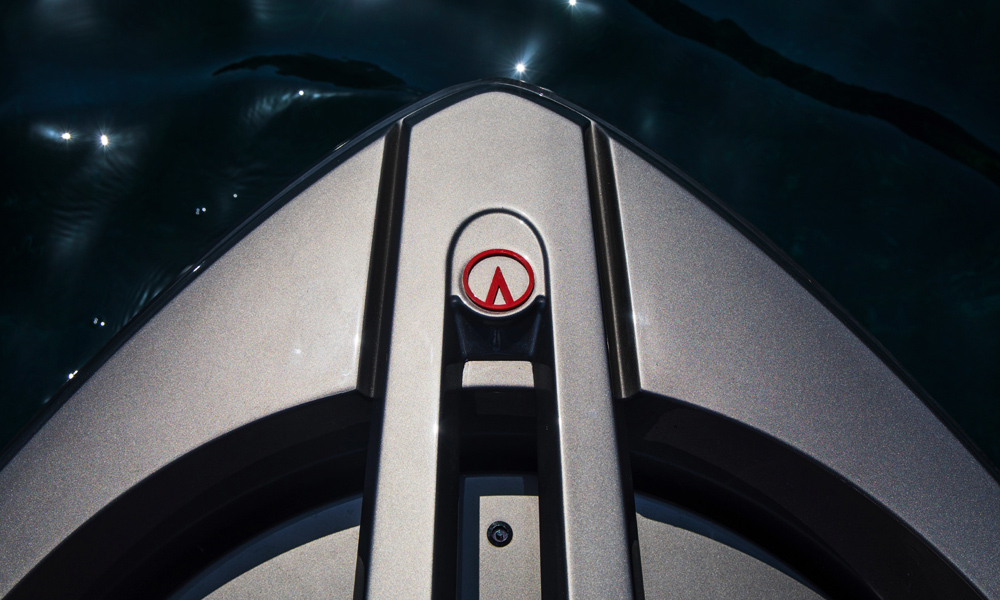 Alt Image