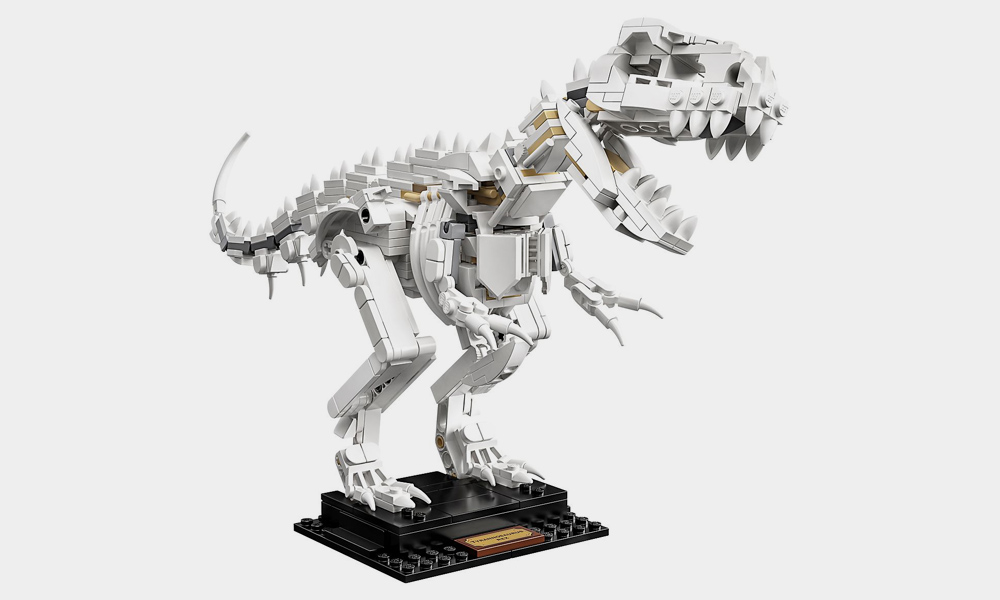 This LEGO Ideas Set Includes Three Different Dinosaur Fossils