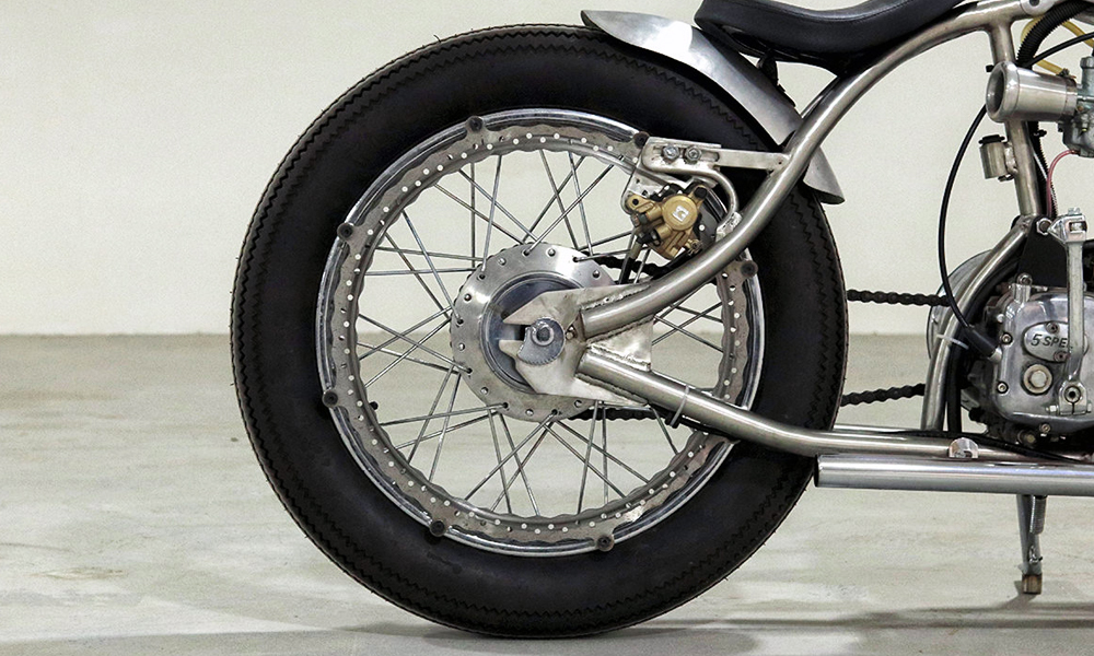 Alt Image