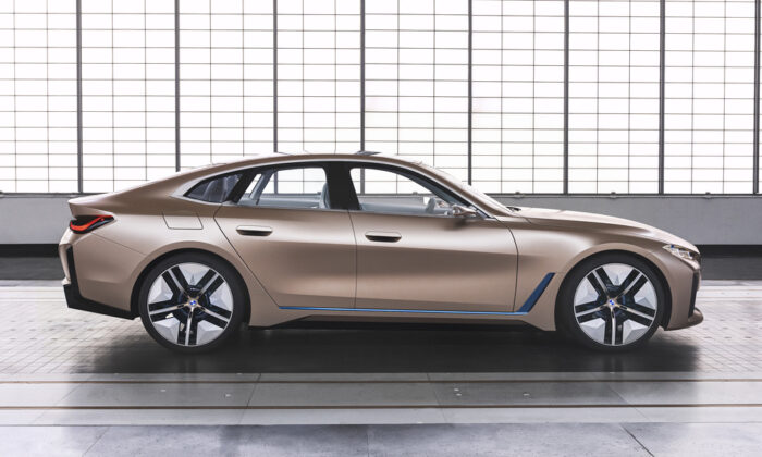BMW-Concept-i4-Electric-Sedan