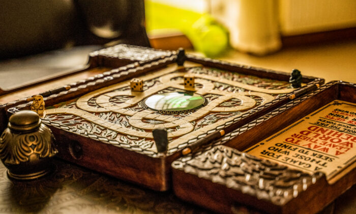 Jumanji-Replica-1