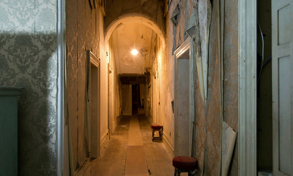 Alt Image
