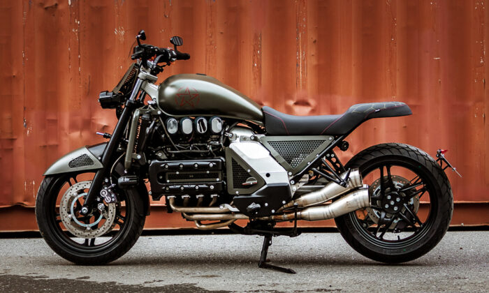 Adrenaline-Junkies-BMW-K1200LT