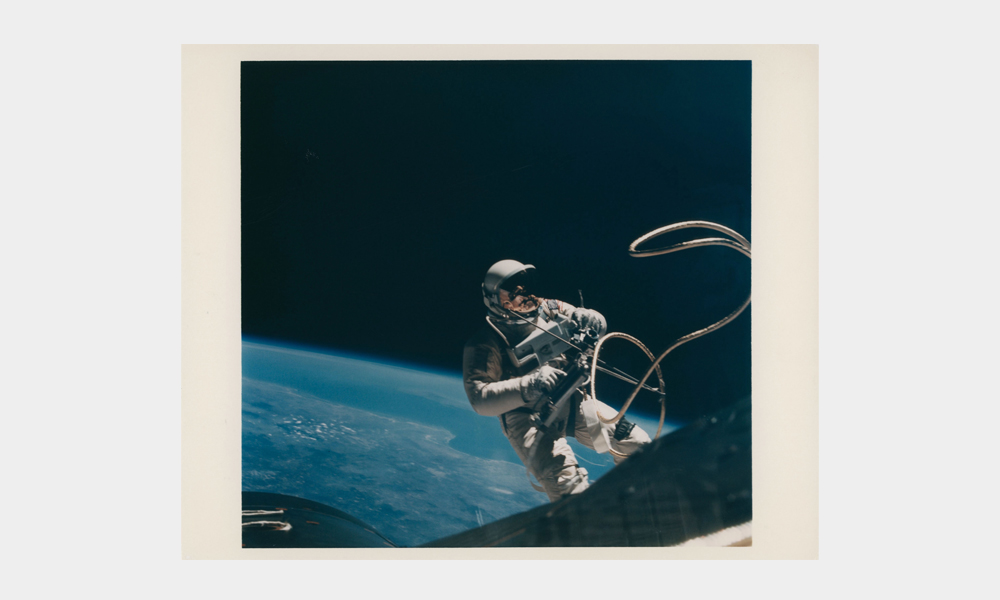 Alt Image