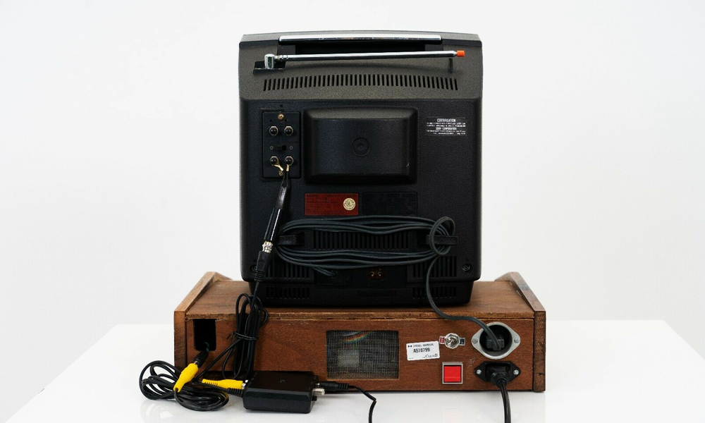Alt Image