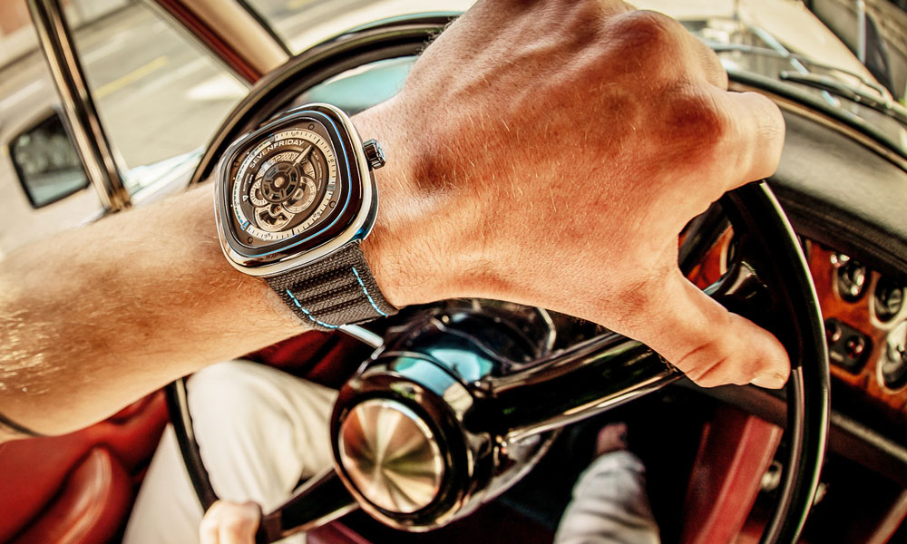 Celebrate the Summer in Style With This Watch