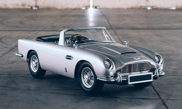 Aston Martin x The Little Car Company DB5 Junior