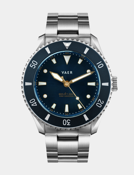 Vaer D4 Solar Dive Watch
