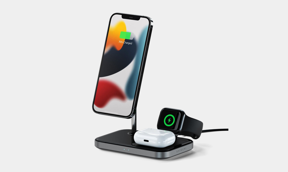 Satechi 3-in-1 Magnetic Wireless Charging Stand