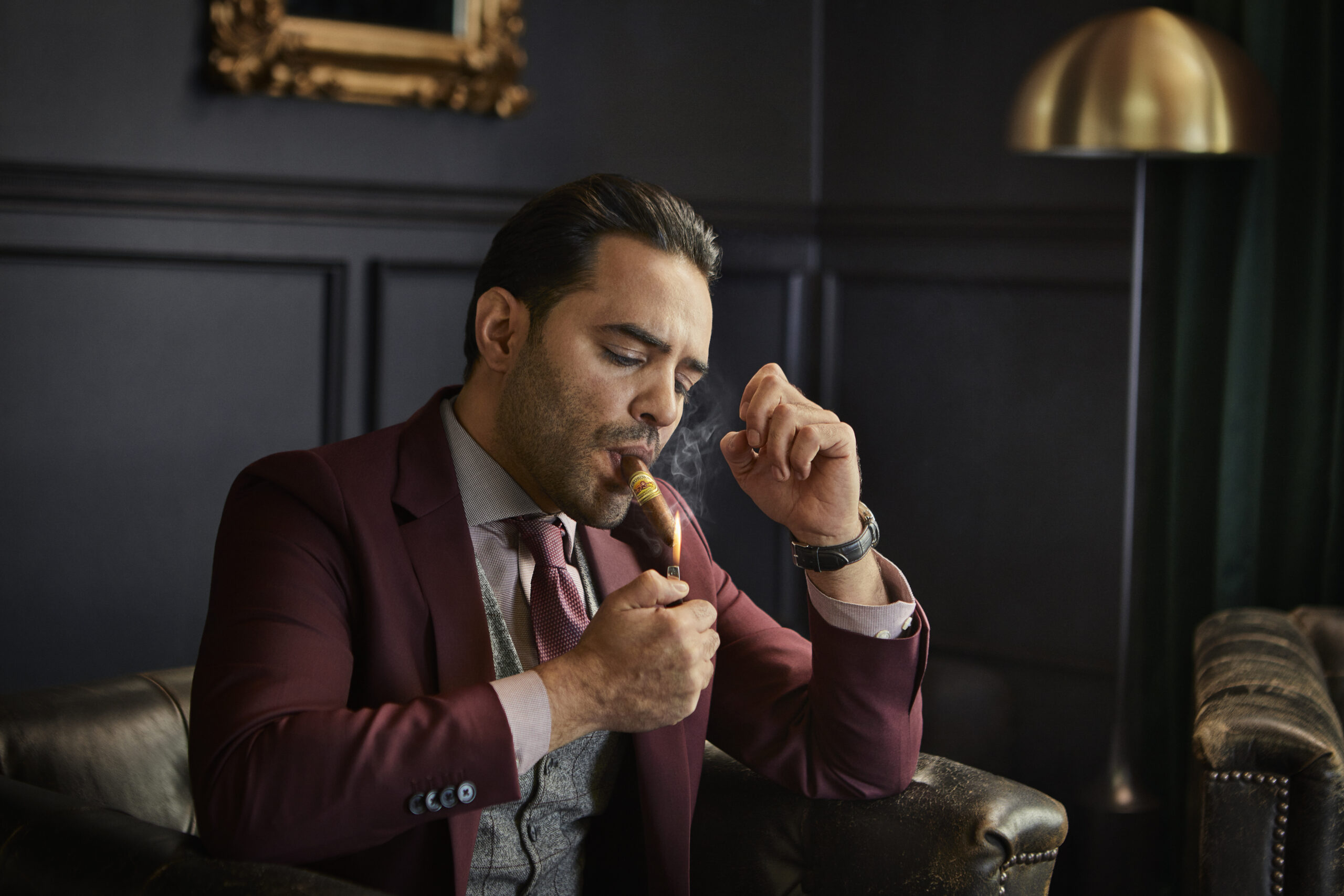 Want to Smoke the Best Cigars Out There? Look No Further Than the Hand-Rolled Options From La Aurora