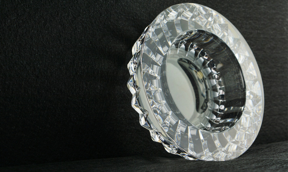 The Coolest Vintage Ashtrays You Can Buy Right Now